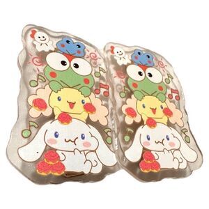 Hair Clip 2 Pcs 
SANRIO